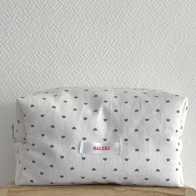 Trousse cube cœurs bleu