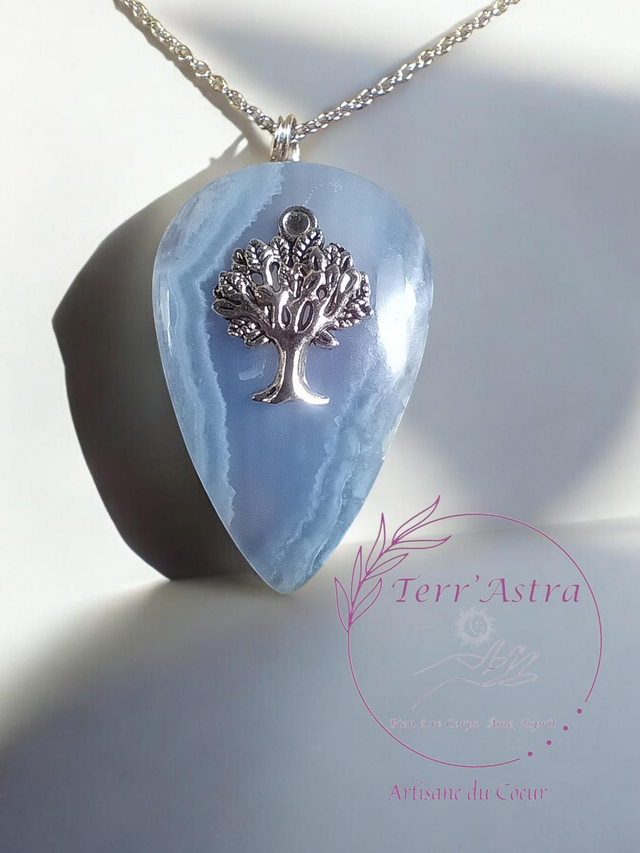 Calcédoine bleue