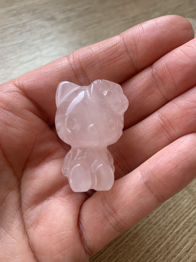 Hello Kitty Quartz Rose