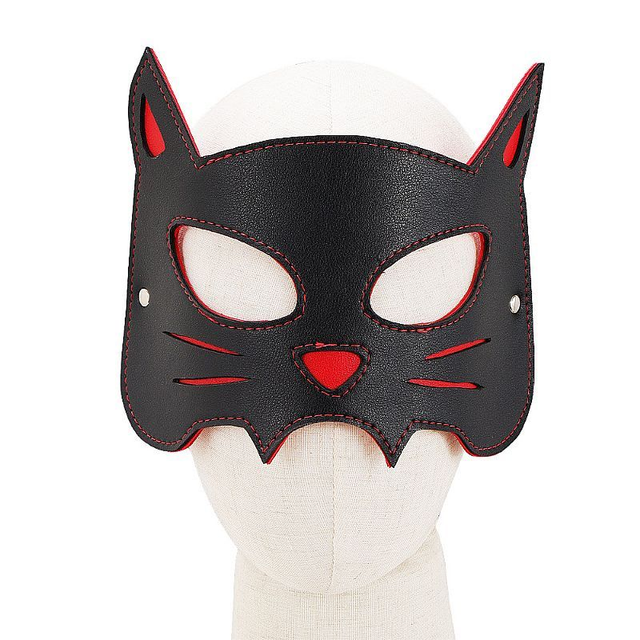 Mascara em Formato de Gato