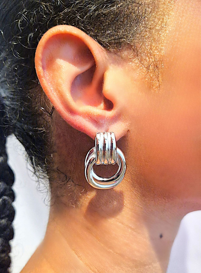 Boucles d'oreilles Anneaux entrelacés en argenté ou doré