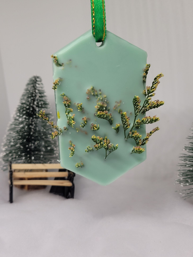 Winter Pines - Scented Hanging Wax Melt Ornaments