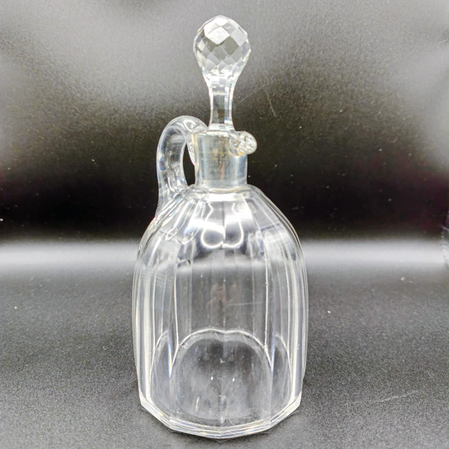 Huilier en cristal 1930