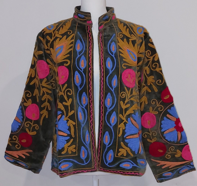Veste reversible en velours khaki - Brodée Suzani -   Doublure à rayures - Confectionnée à la main 