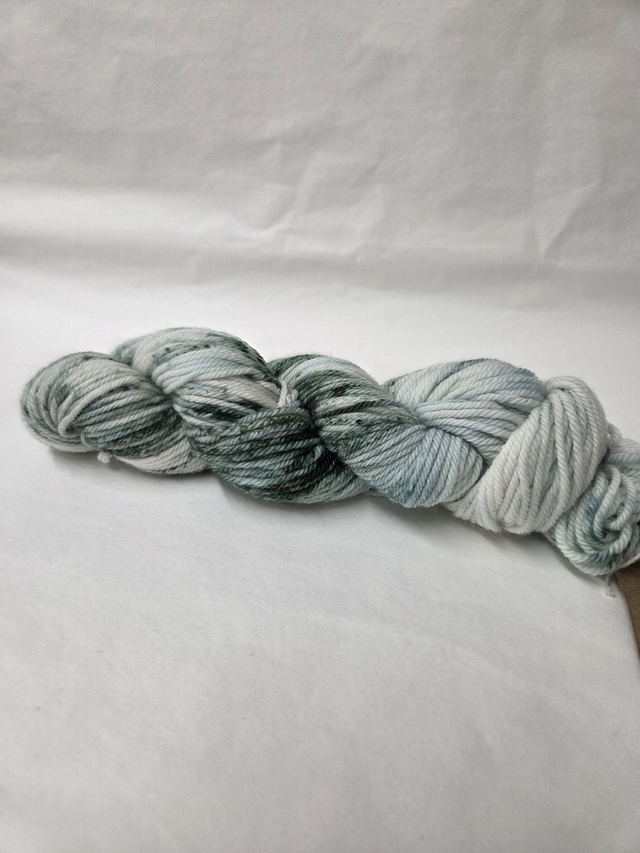 Emerald City - Hand Dyed Yarn - DK/3 - Weight 50g / 112.5m - 85% Superwash Merino 15% Nylon - LW-051