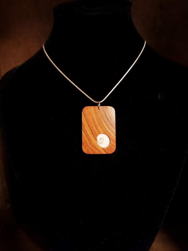 Anhänger Mutenyeholz/Katzenauge