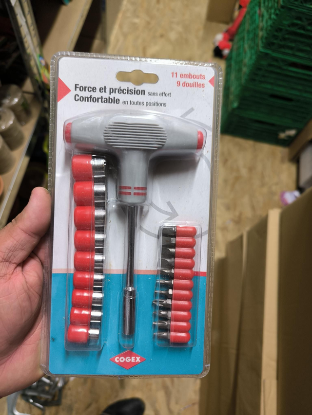 TOURNEVIS ET ACCESSOIRES 