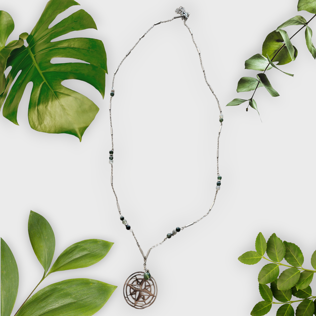 Sautoir Argenté DESSE GAIA "Agate Mousse" &amp; Symbole Sacré – Bijou lithothérapie