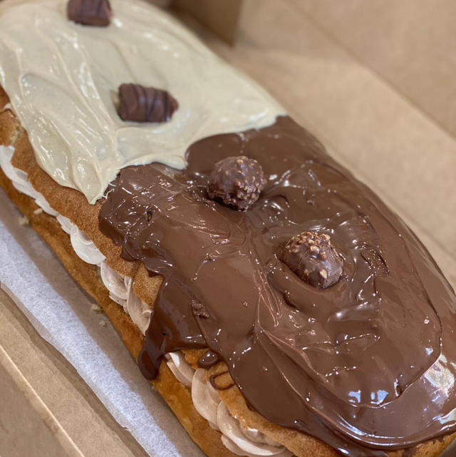 Coca de mitad Nutella y mitad Kinder
