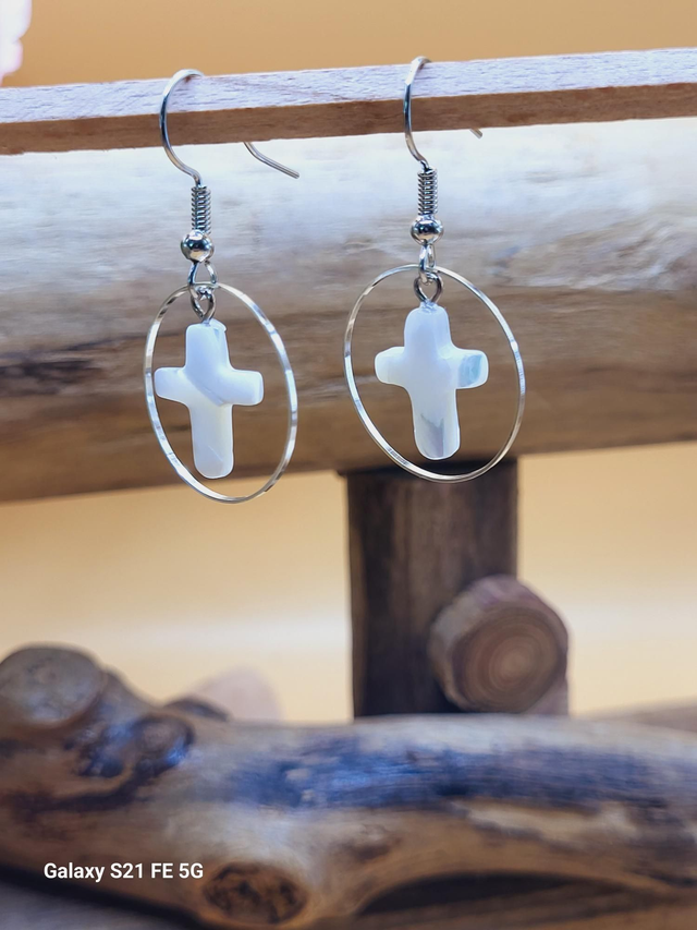 Boucles d'oreilles croix 