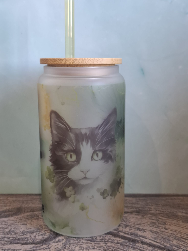 Verre givré chat noir et blanc 100% adorable
