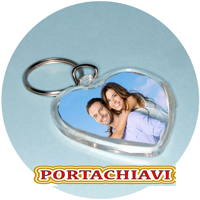 PORTACHIAVI O CIONDOLO IN PLASTICA FORMA CUORE CM 5X5