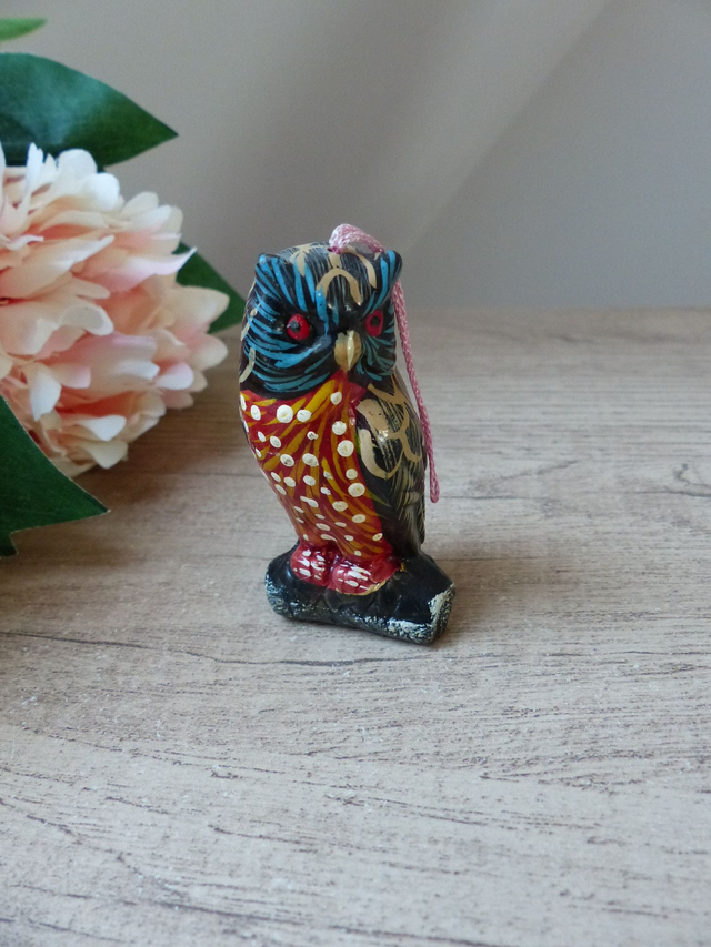Figurine miniature Chouette/ Hibou en céramique peint à la main à suspendre, chouette décoration de maison, Oiseau à accrocher Vintage