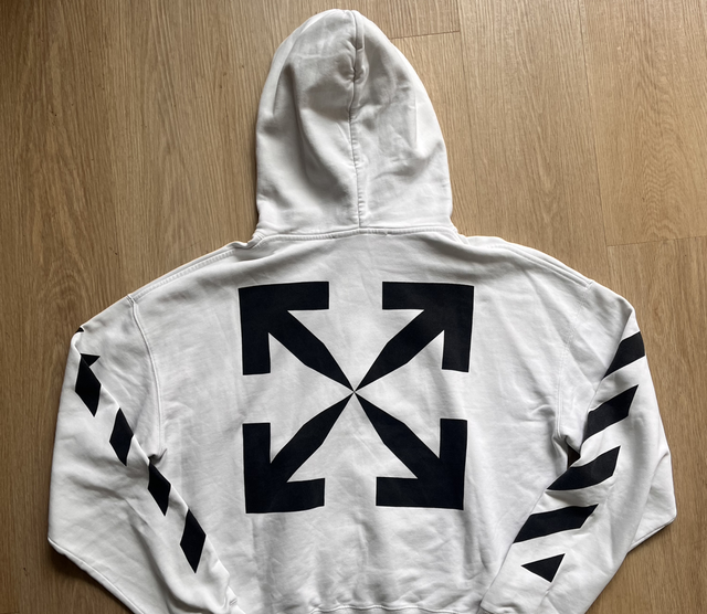 Off White hoodie size L preowned 