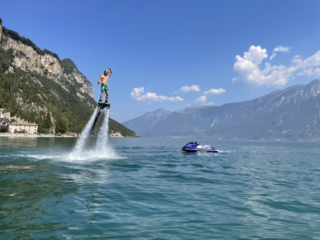 buy FLYBOARD experience