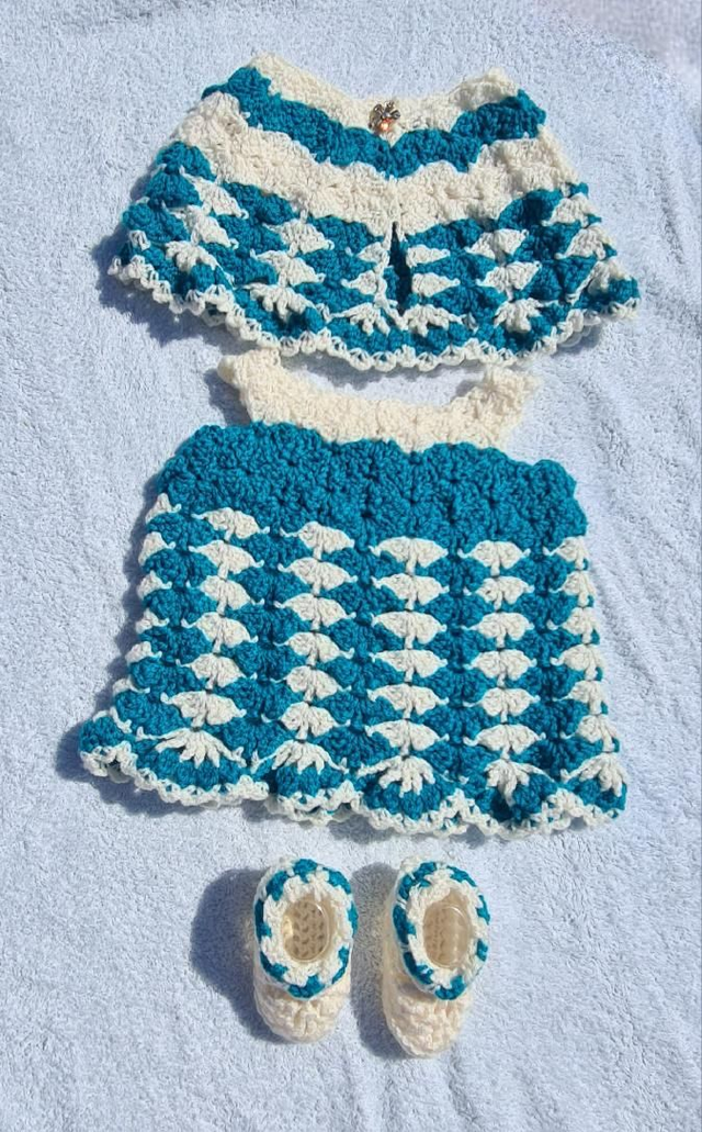 Crochet baby outfit set dress cape booties 3-9 months turquoise cream