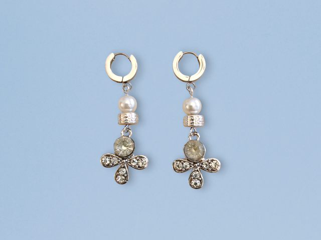 Earring 057