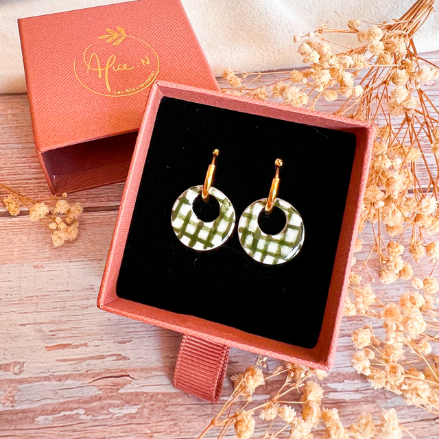 Boucles d’oreilles porcelaine