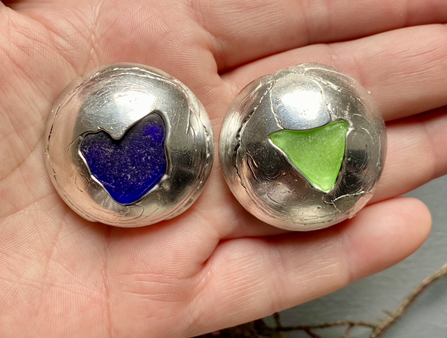 Ashes keepsakes for Amy 
