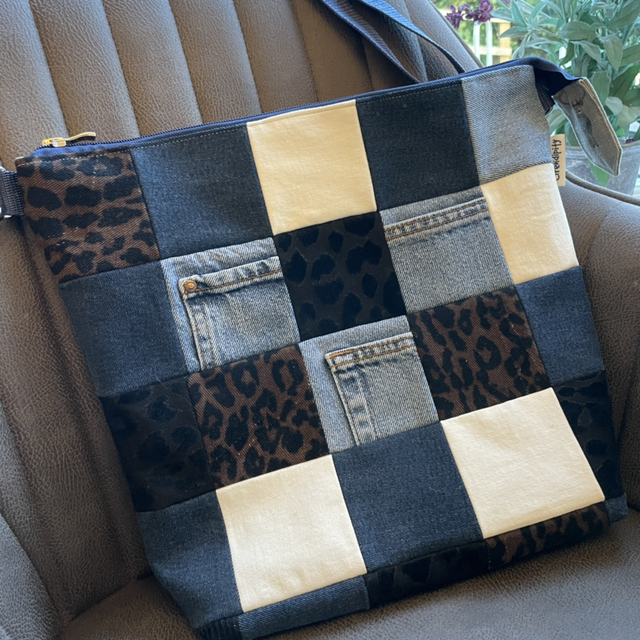 Hartley crossbody bag