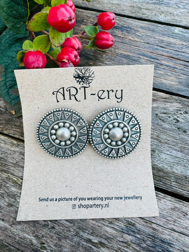 Architecture inspired jewellery