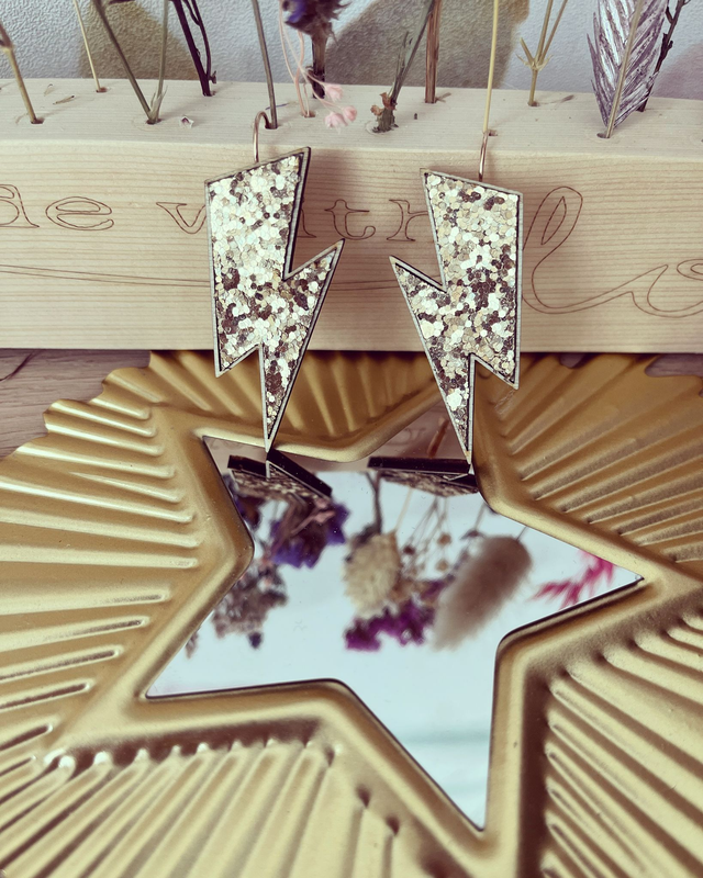 boucles d&#039;oreilles &quot;les Zéclairs&quot; de B&amp;S - dorées