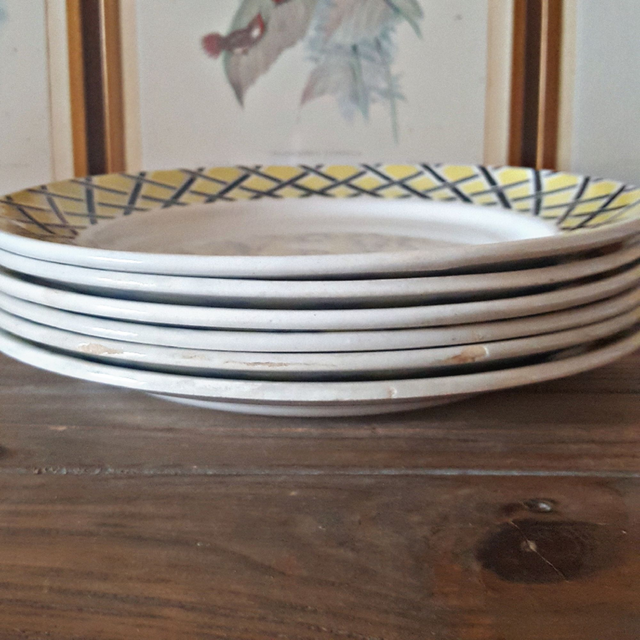 X Assiettes plates Badonviller vintage, motifs jaune et noir