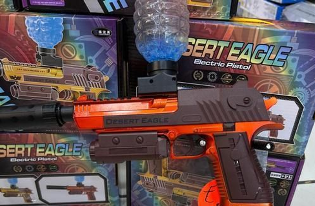 Gelblaster Desert eagle