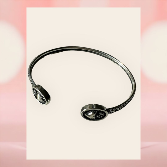 Bracciale ex-voto rigido