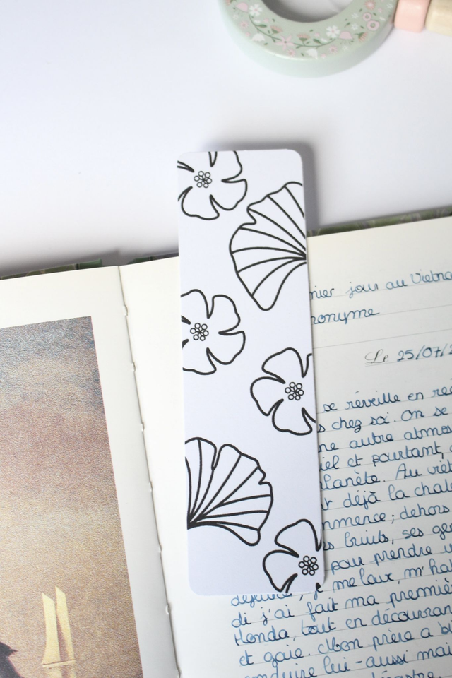 Marque-page « Fleurs asiatiques » à colorier