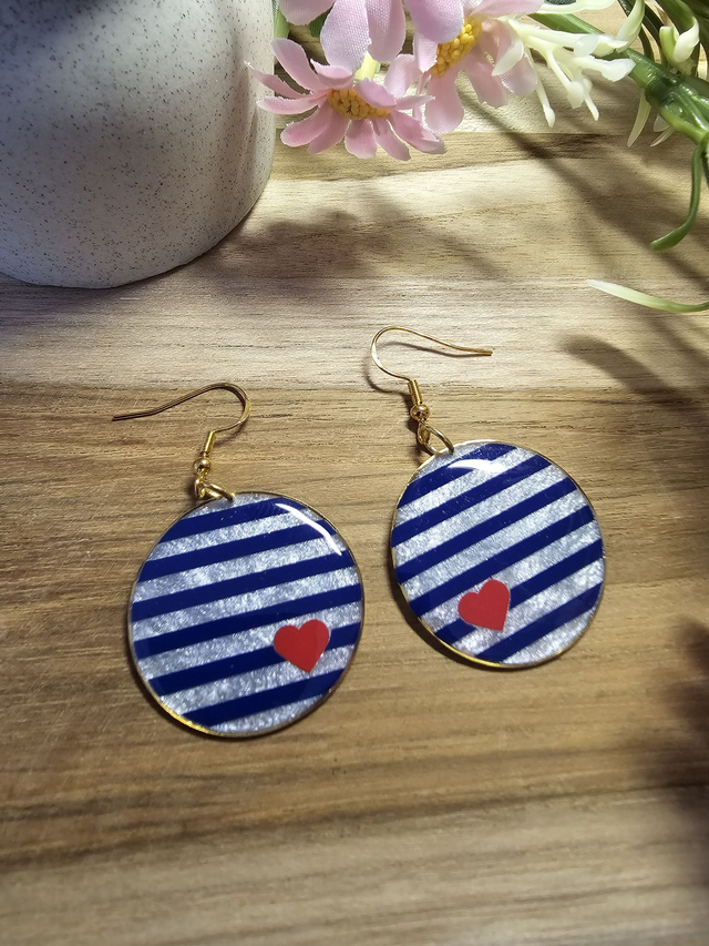 Boucles d'oreilles 30mm OR -"Un Cœur à la Mer" — L'élégance au rythme des vagues-bleu coeur rouge