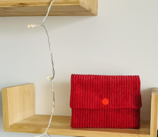 Porte monnaie velours côtelé 3 poches modèle « Scarlett »