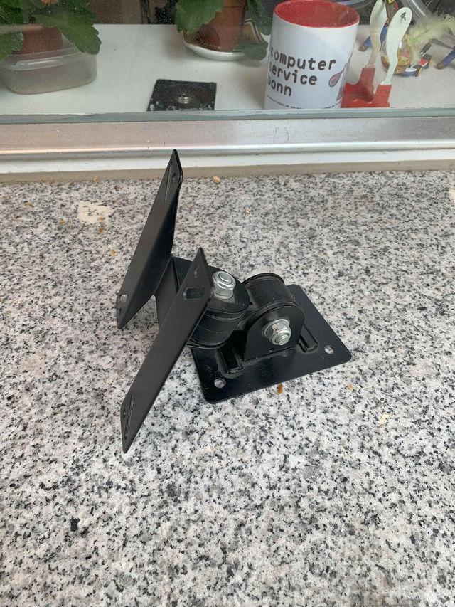 Monitorhalterung kurz