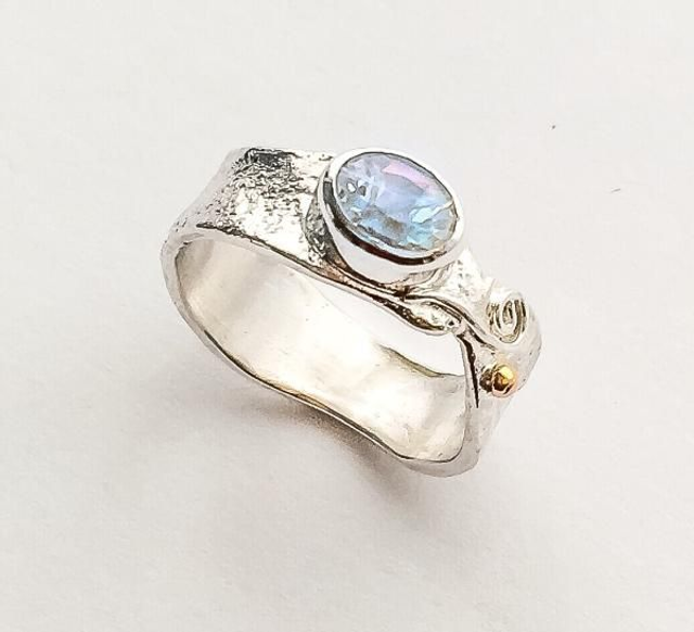 Anillo en Plata 925 y Oro con Piedra de Luna