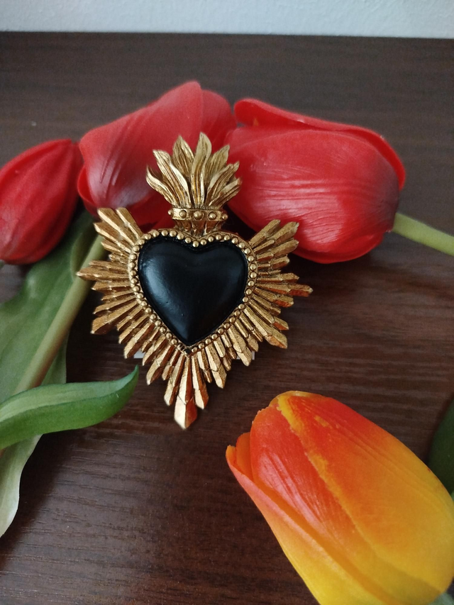 🖤 Ex-voto Cœur Noir – Flamme de Protection