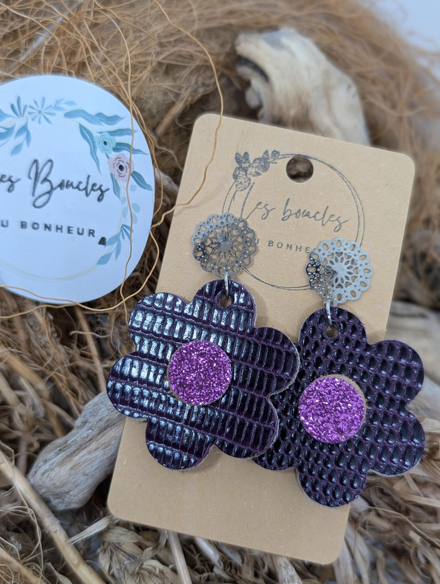 Boucles d&#039;oreilles fleur rétro m1129 aubergine violet paillettes 