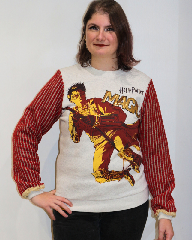⚡️ Sweat Upcyclé "Harry Potter Magic" – Taille S ⚡️