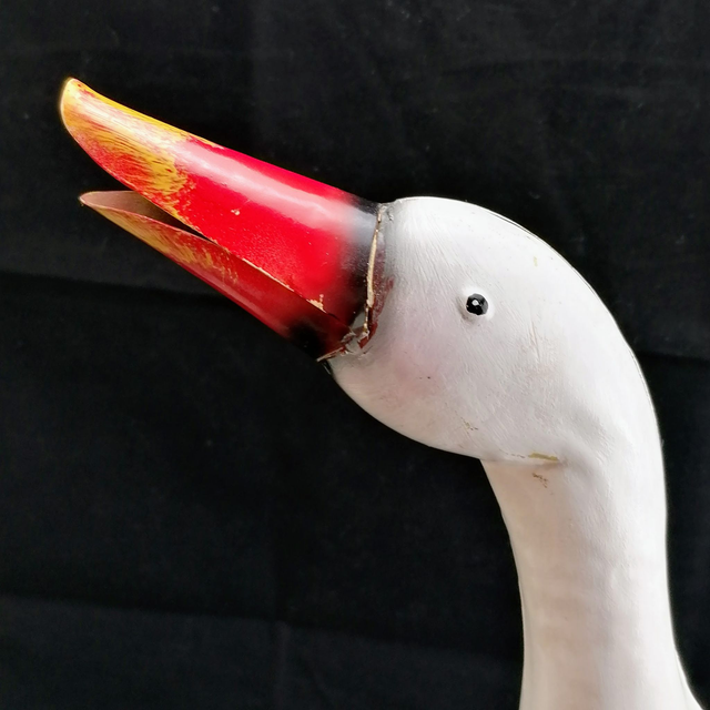 Deco Duck | Realistische handgemaakte beschilderde decoratieve metalen Eend voor binnen en buiten (diepte 16 | hoogte 46 | breedte 46 cm) 