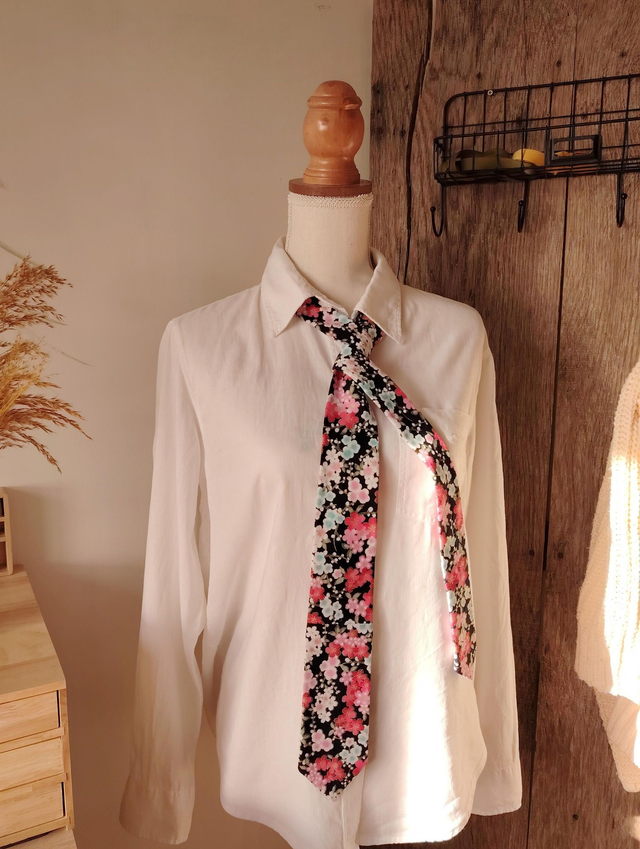 Cravate bout inversé, pièce unique 🤍