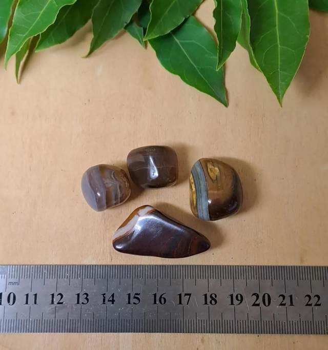 BROWN BANDED AGATE TUMBLESTONE 