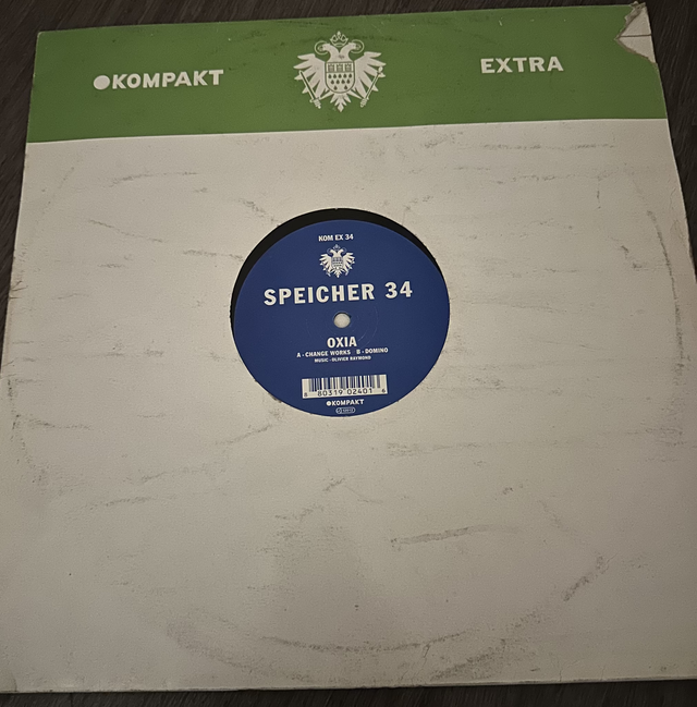 OXIA - DOMINO - SPEICHER 34 - KOMPAKT