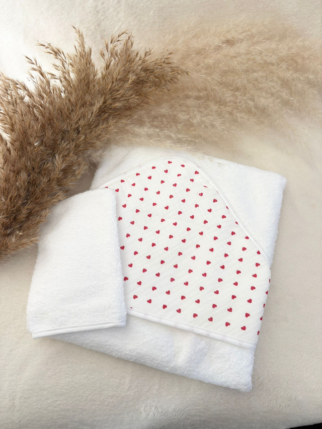 Cape de bain + Gant cœur rouge