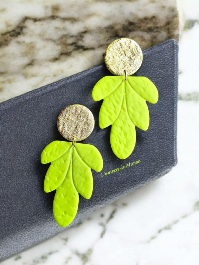 Boucle d&#039;oreille en argile polymère  