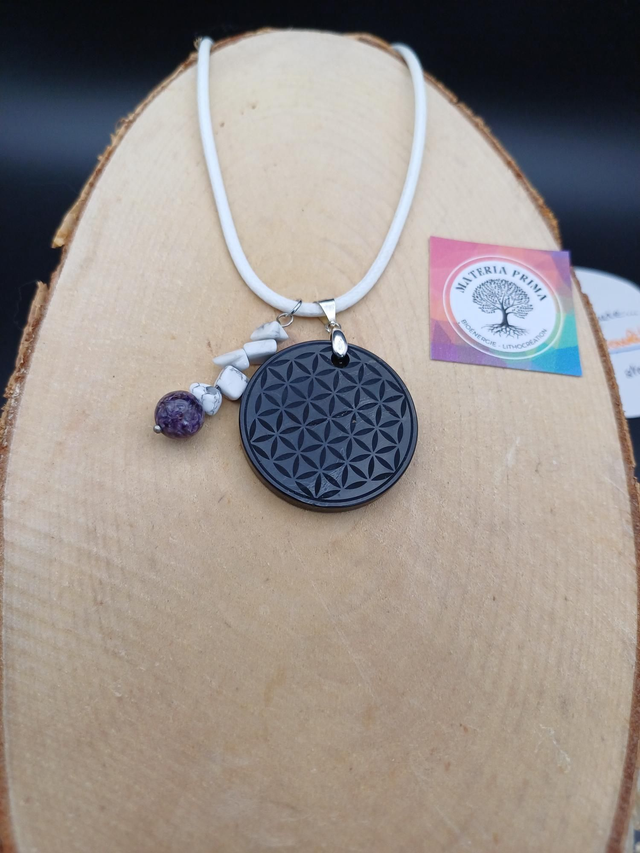 Collier shungite fleur de vie / howlite / charoïte