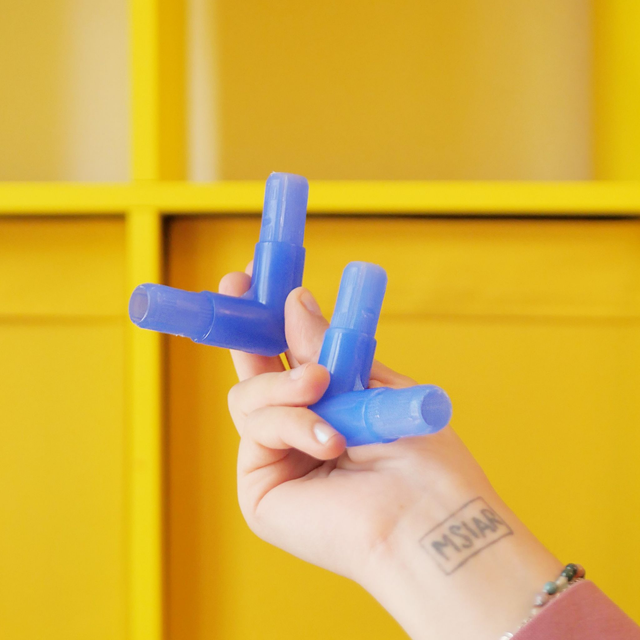 Métier à broder et à quilter en plastique rigide – format carré 45 x 45 cm