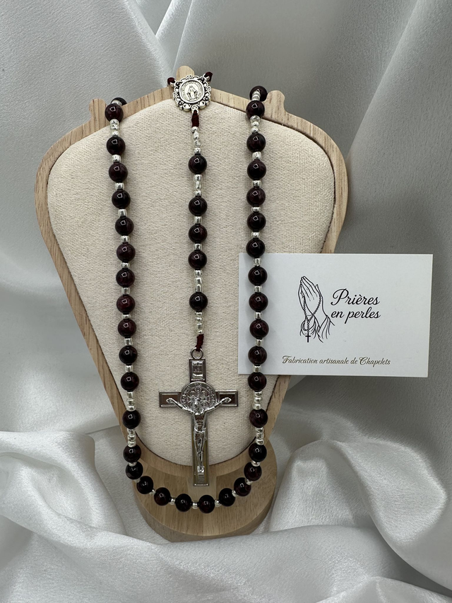 Chapelet en perles grenat foncé – Ferveur et élégance - 8mm