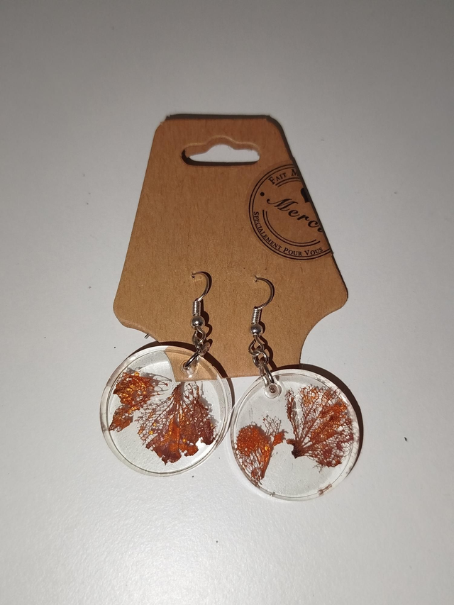 Boucle d'oreille ronde hortensia orange brillant 