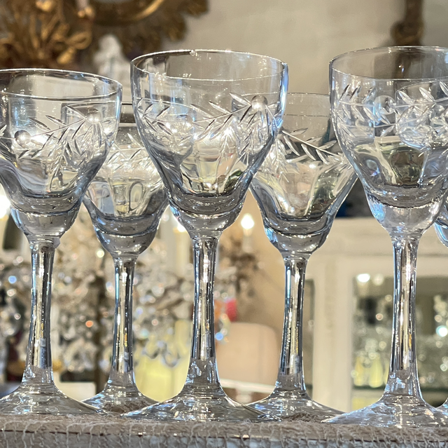 Set von 6 Kristallgläsern mit wunderschöner eingravierter Ranke