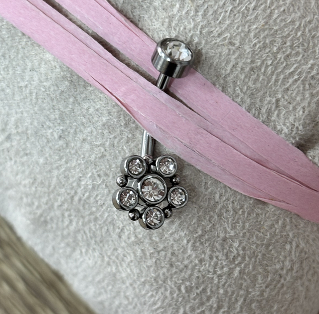 Piercing nombril Malia