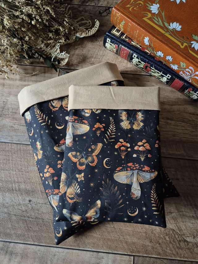 Pochette à livre champignon mystique